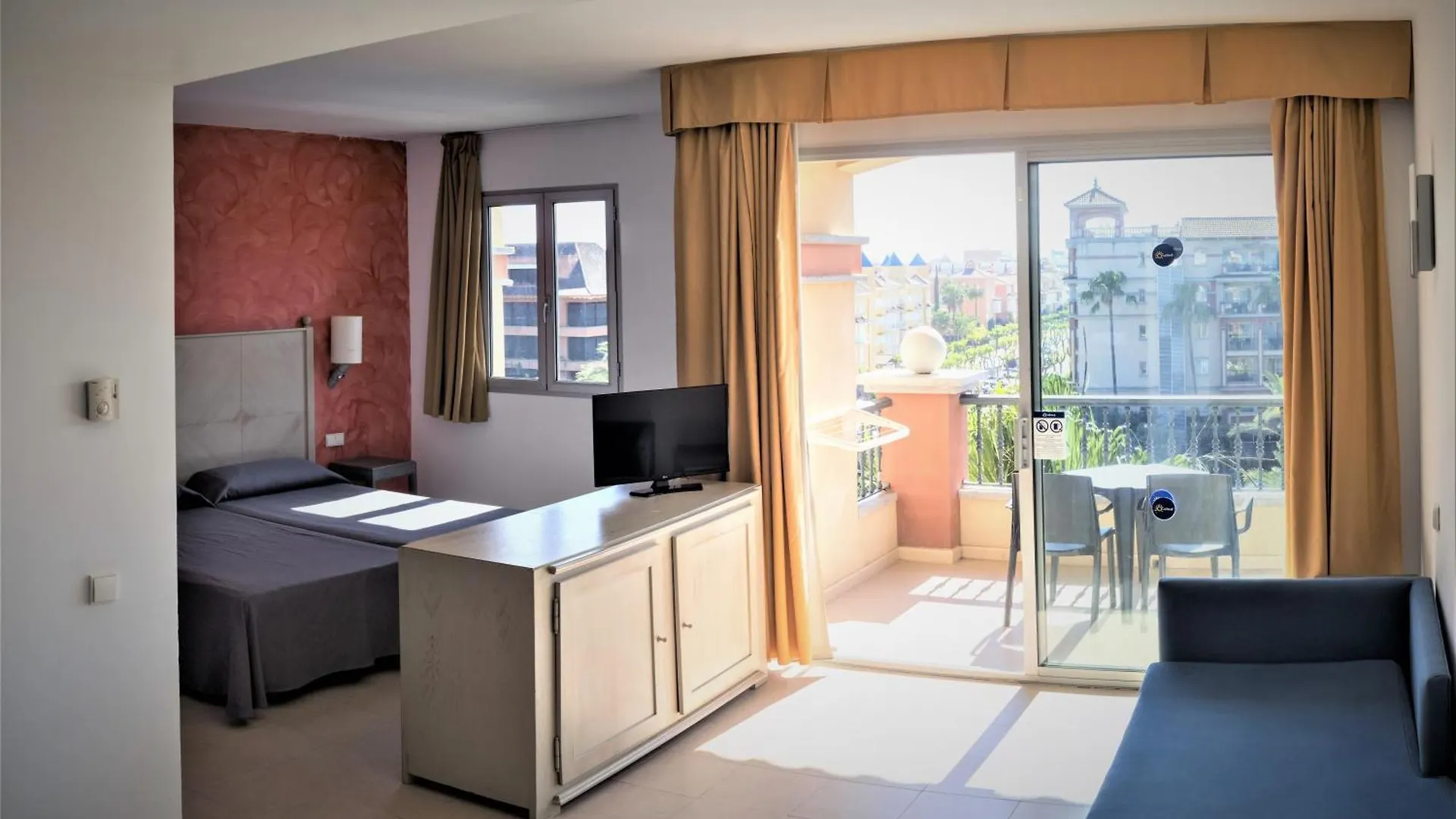 Ohtels Islantilla Hotel